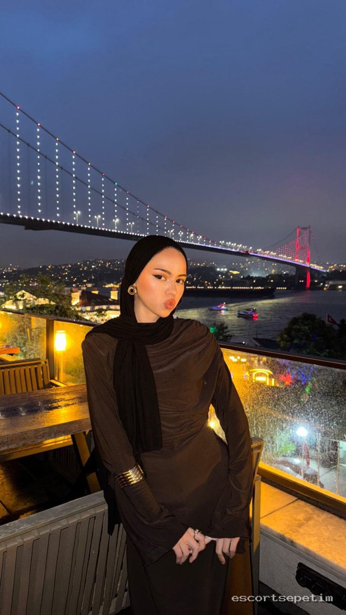 Türbanlı Escort Melisa